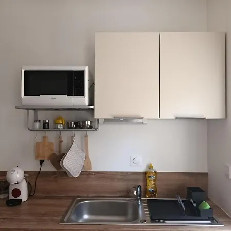 4 Calme Et Moderne Proche Des Thermes 公寓